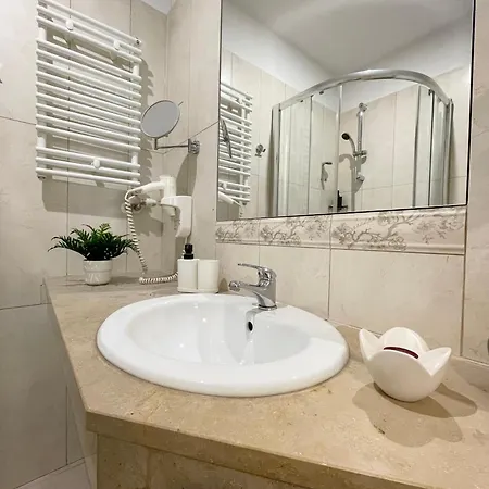 Gertrudy 10 - 1-minute Walk To The Old Town Apartment Krakow
